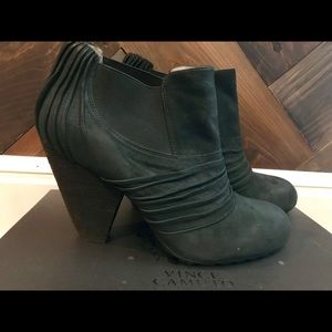 Vince Camuto Leather Bootie 9M